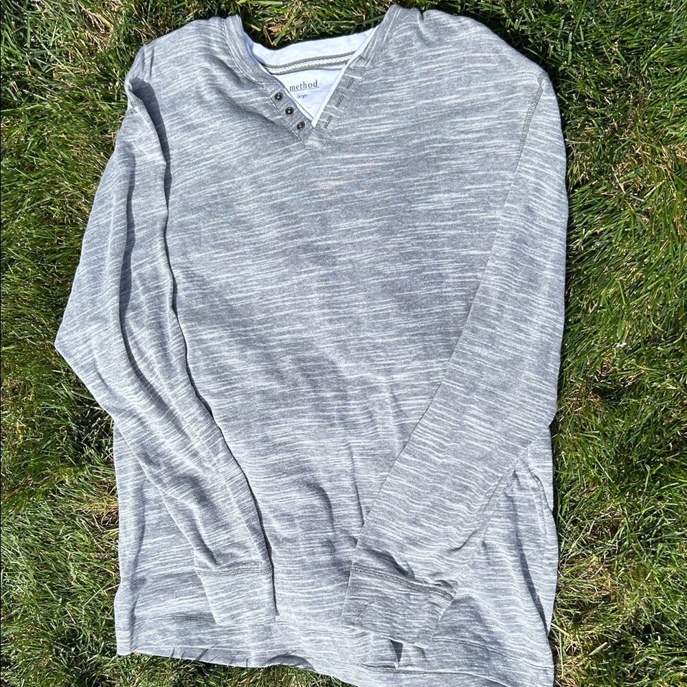 Method Men's Heather Gray Long Sleeve Shirt